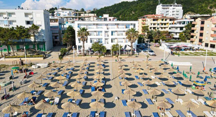 Hotel Besani Durrës Exterior foto